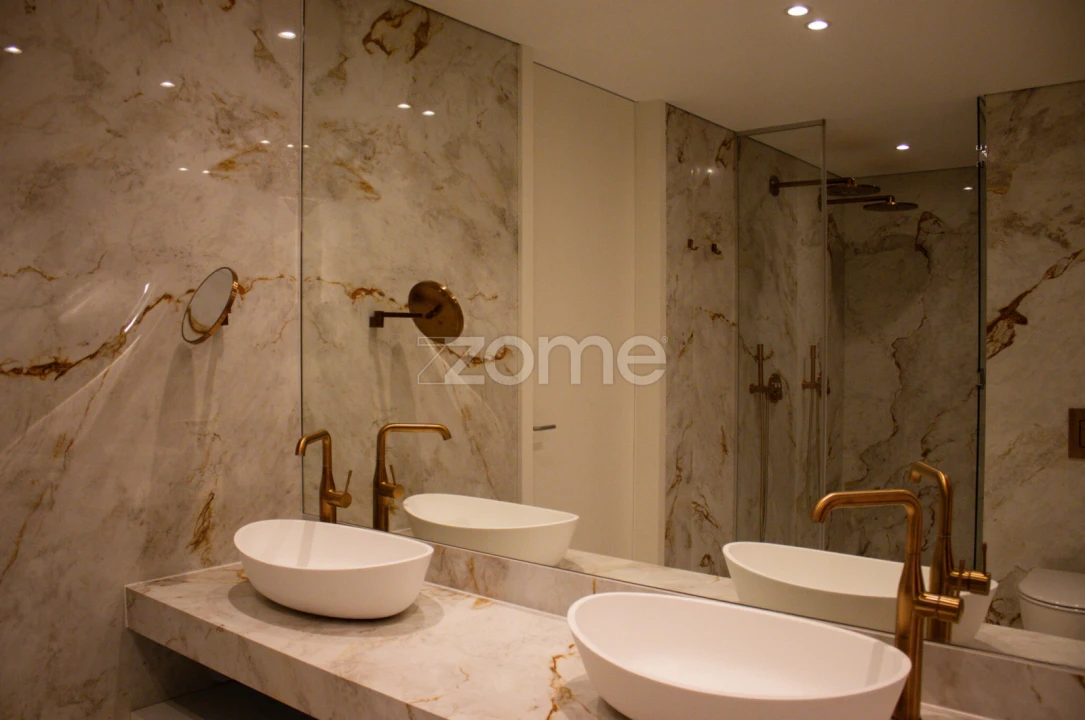 Apartamento T4 para Venda em Matosinhos e Leça da Palmeira Foto 40