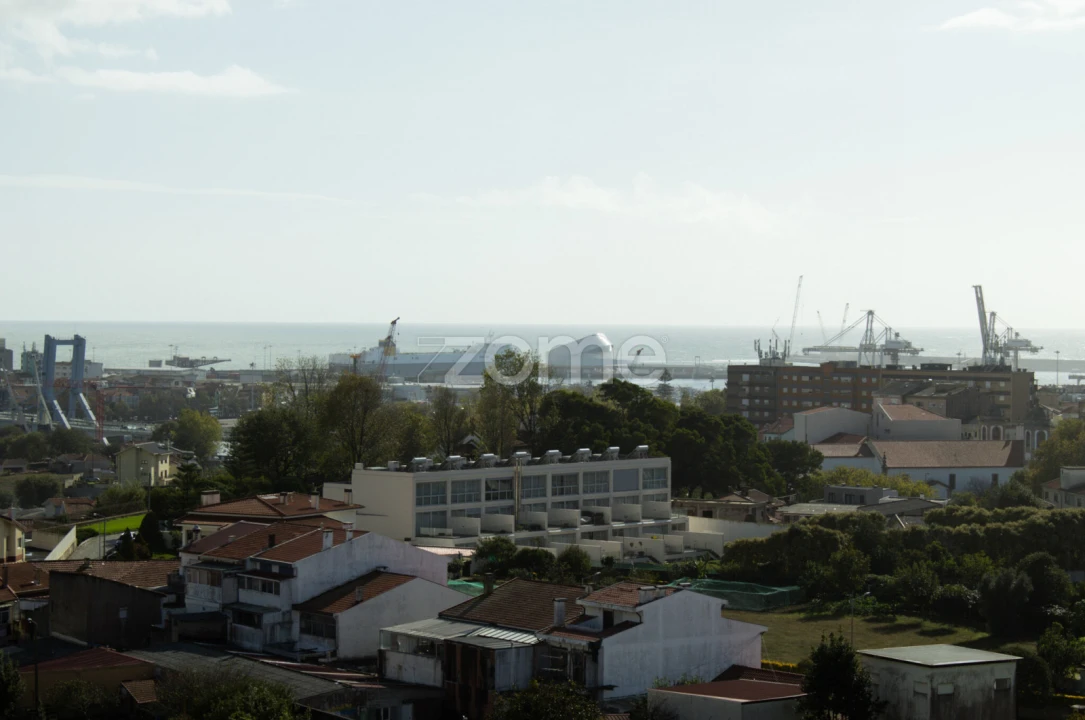Apartamento T4 para Venda em Matosinhos e Leça da Palmeira Foto 15