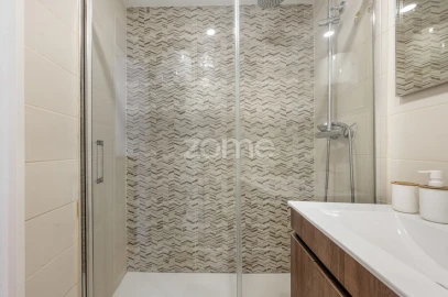 Apartamento T1 para Venda em Lordelo do Ouro e Massarelos