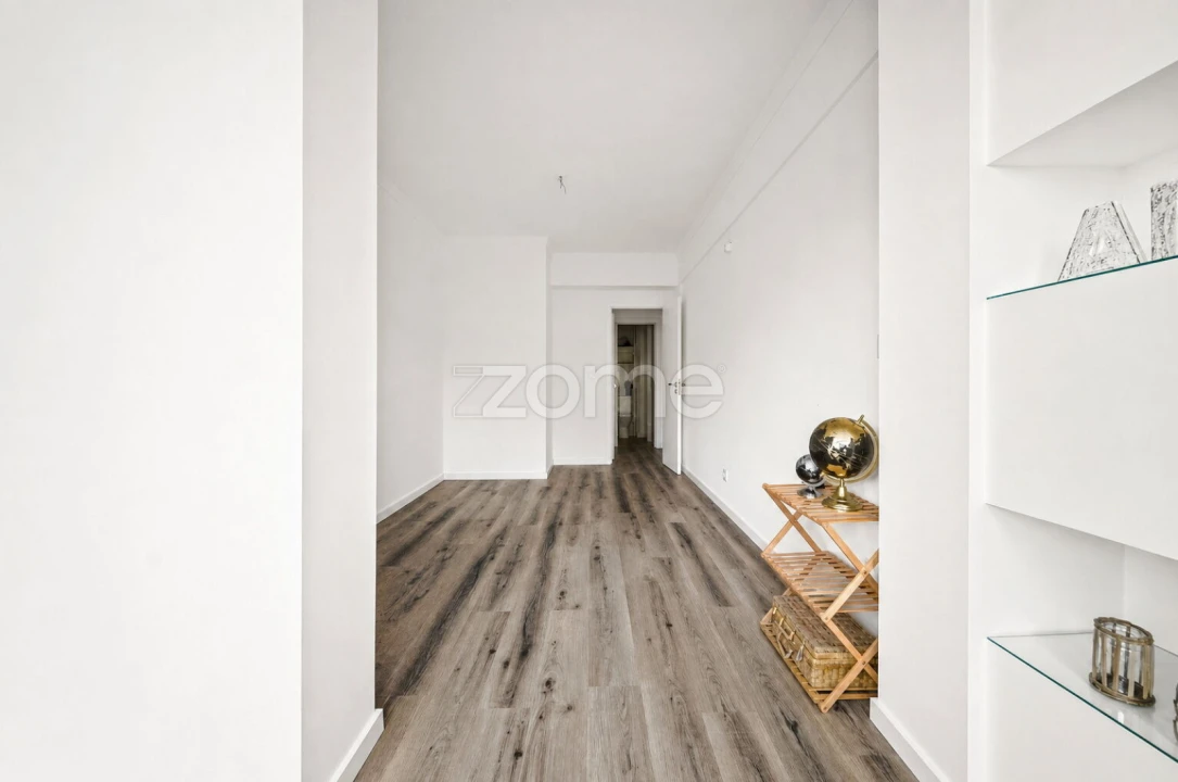 Apartamento T3 para Venda em Carcavelos e Parede Foto 22