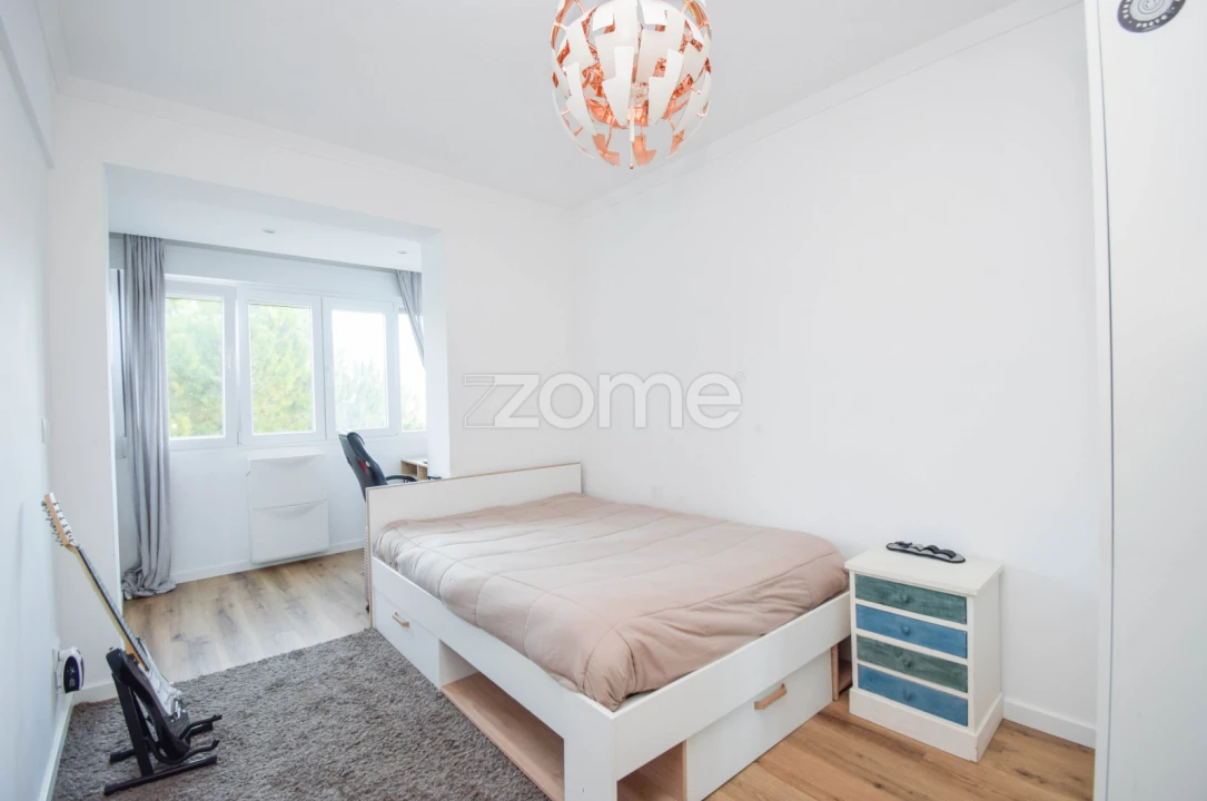 Apartamento T3 para Venda em São Domingos de Rana Foto 7