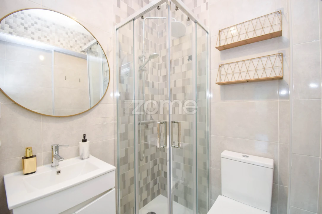 Apartamento T3 para Venda em São Domingos de Rana Foto 9