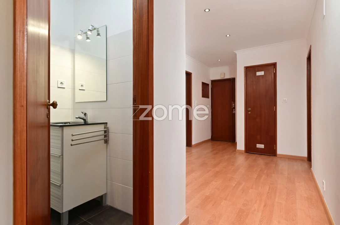 Apartamento T3 para Arrendamento em Alcabideche Foto 10