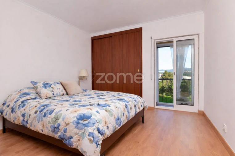 Apartamento T3 para Arrendamento em Alcabideche Foto 11