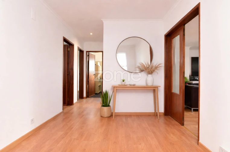 Apartamento T3 para Arrendamento em Alcabideche Foto 5