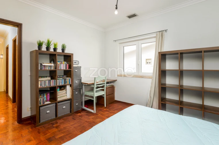 Moradia T4 para Venda em Carcavelos e Parede Foto 13