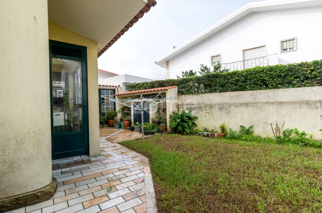 Moradia T4 para Venda em Carcavelos e Parede Foto 30