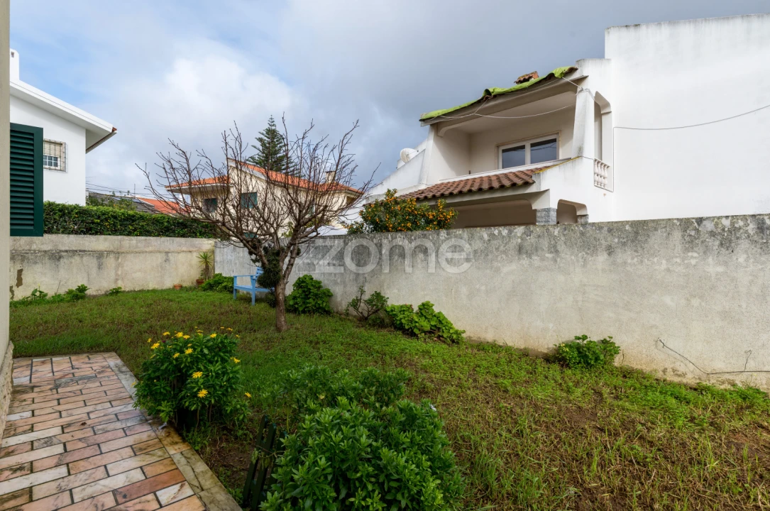 Moradia T4 para Venda em Carcavelos e Parede Foto 33