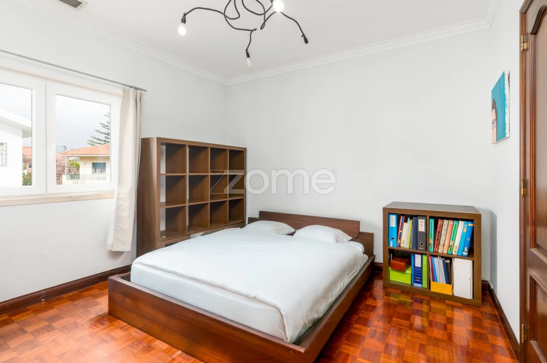 Moradia T4 para Venda em Carcavelos e Parede Foto 12