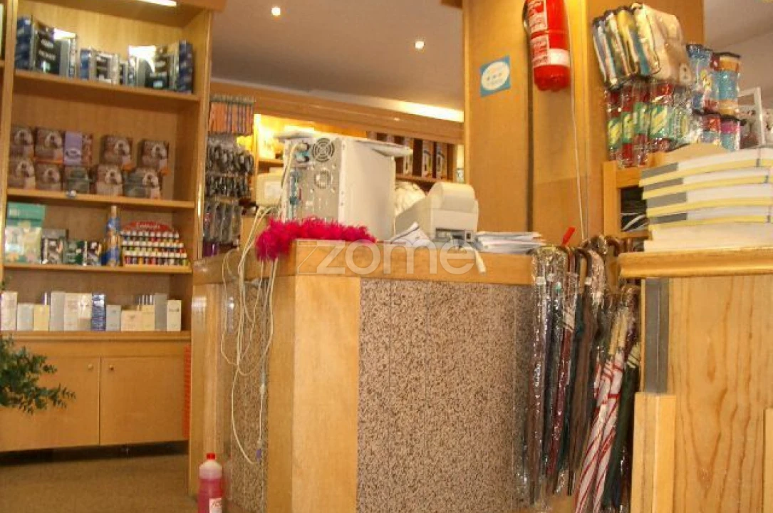 Negócio para Arrendamento em Algés, Linda-A-Velha e Cruz Quebrada-Dafundo Foto 25