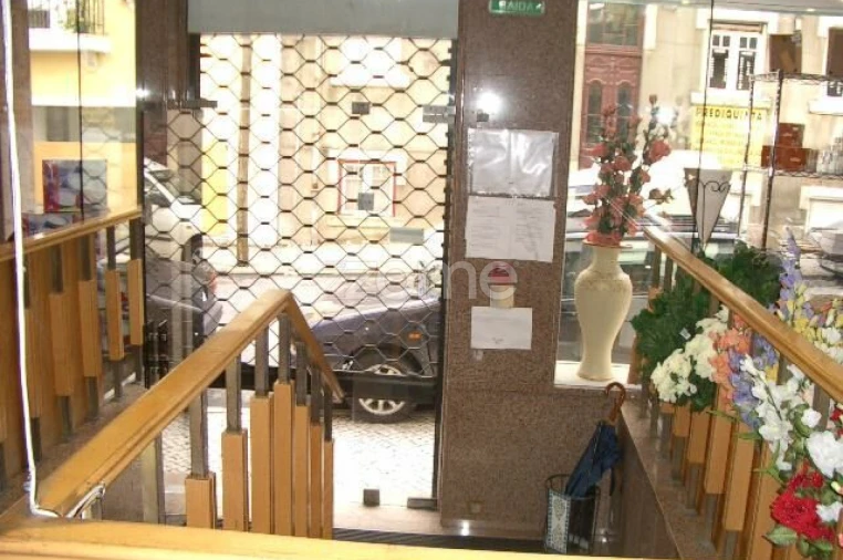 Negócio para Arrendamento em Algés, Linda-A-Velha e Cruz Quebrada-Dafundo Foto 24