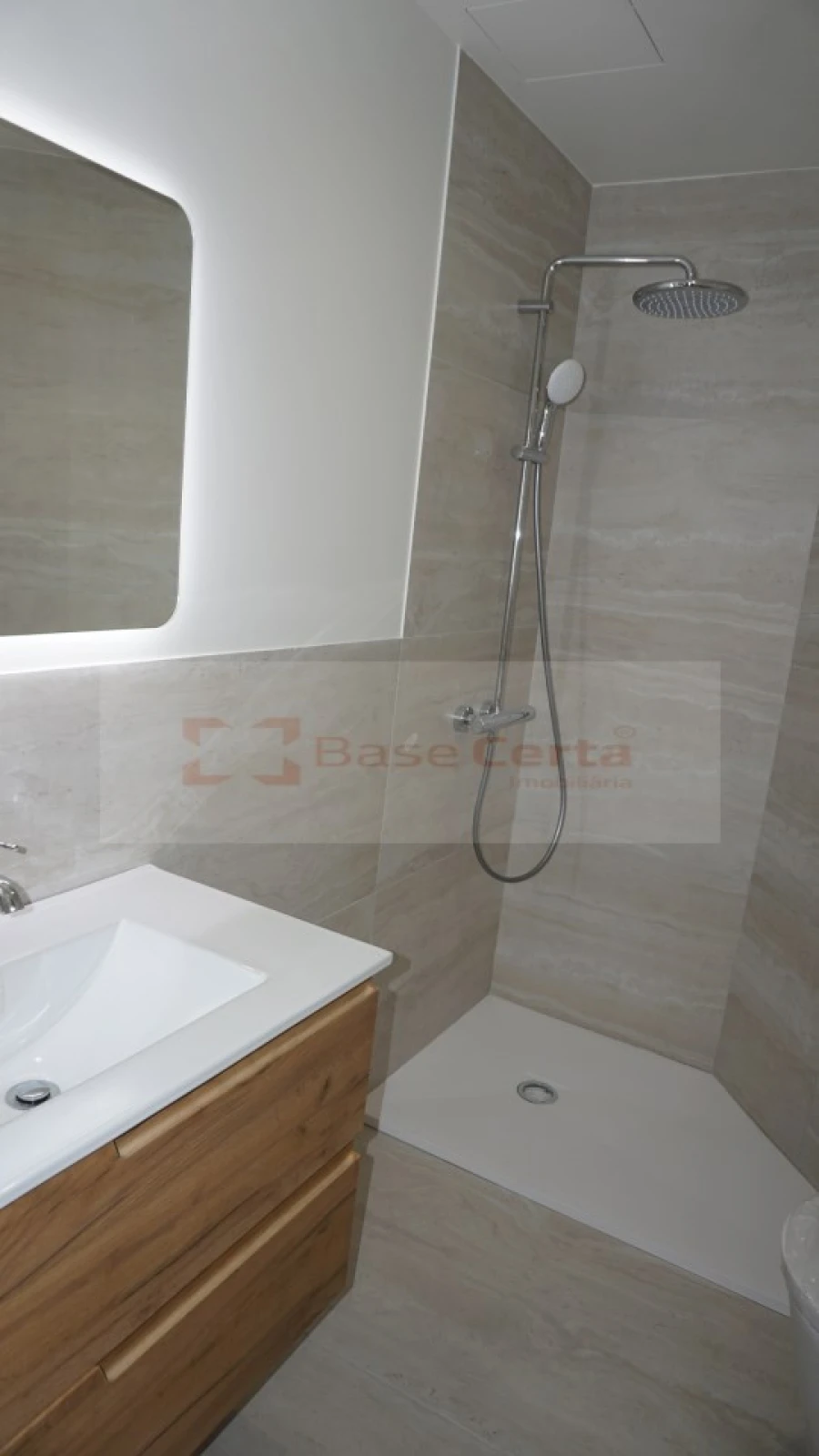 Apartamento T2 para Venda em Santa Clara Foto 22