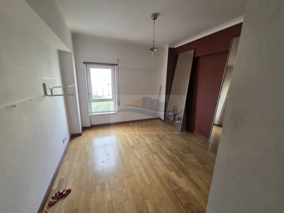 Apartamento T3 para Venda em Carregado e Cadafais Foto 5