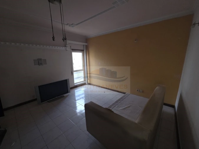 Apartamento T3 para Venda em Carregado e Cadafais Foto 15