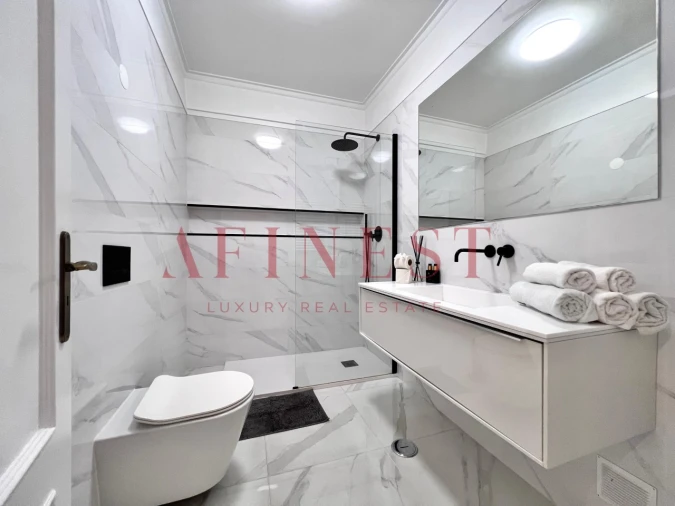 Apartamento T2 para Arrendamento em Santa Maria e São Miguel, São Martinho, São Pedro Penaferrim Foto 29