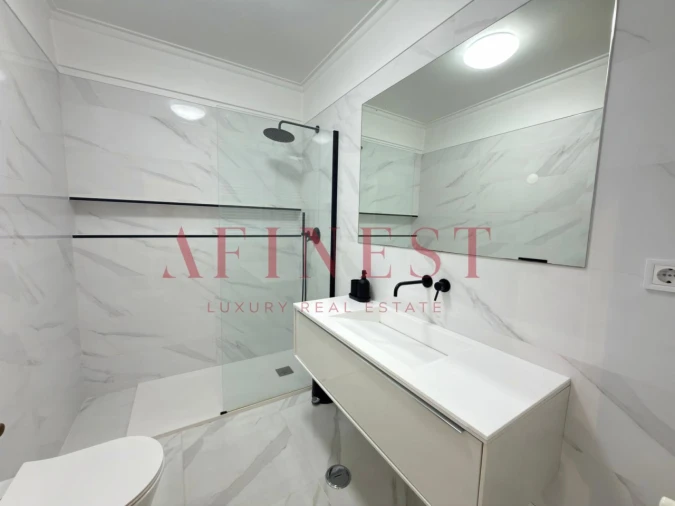 Apartamento T2 para Arrendamento em Santa Maria e São Miguel, São Martinho, São Pedro Penaferrim Foto 30