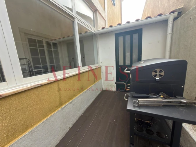 Apartamento T2 para Arrendamento em Santa Maria e São Miguel, São Martinho, São Pedro Penaferrim Foto 35