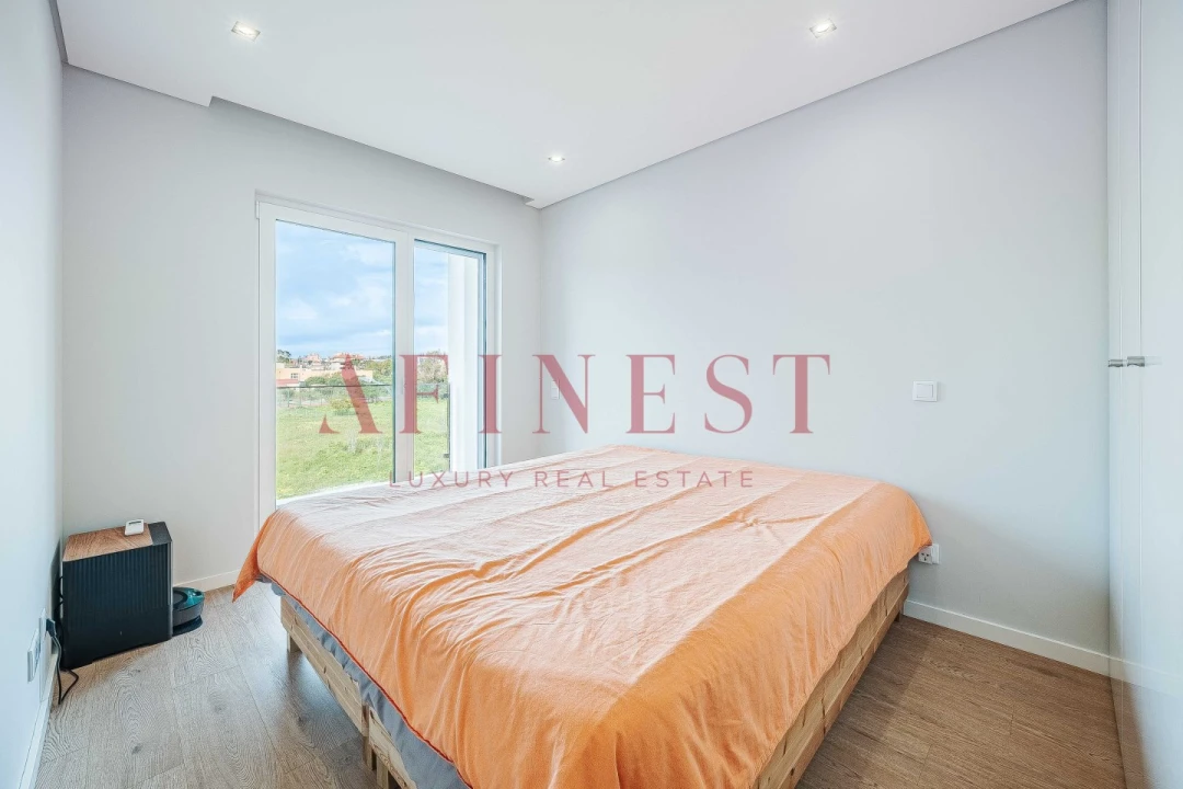 Apartamento T3 para Arrendamento em Carcavelos e Parede Foto 30