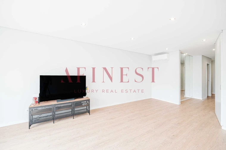 Apartamento T3 para Arrendamento em Carcavelos e Parede Foto 7