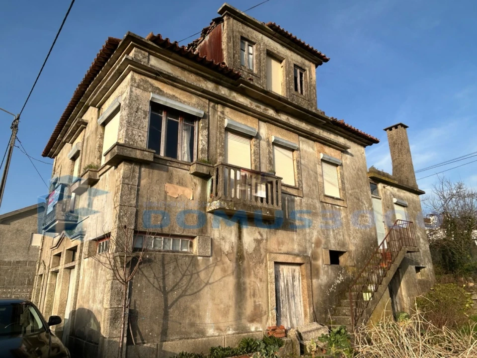 Moradia para Venda em Mouçós e Lamares Foto 1