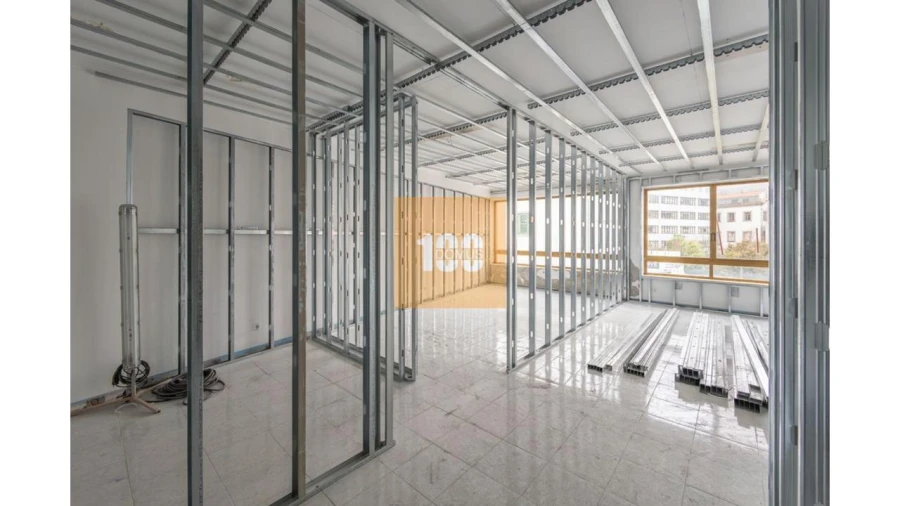 Apartamento T1 para Venda em Cedofeita, Santo Ildefonso, Sé, Miragaia, São Nicolau e Vitória Foto 18