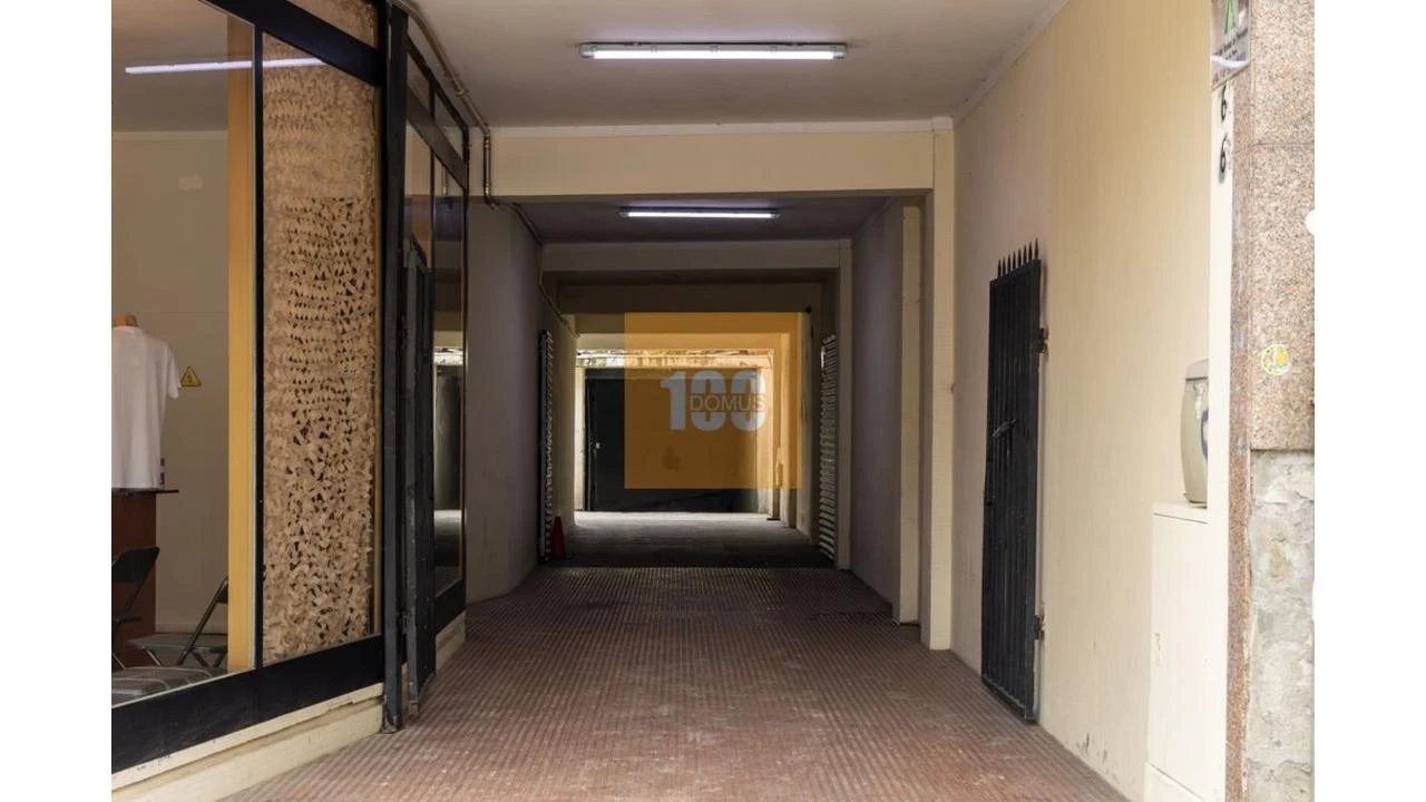 Apartamento T1 para Venda em Cedofeita, Santo Ildefonso, Sé, Miragaia, São Nicolau e Vitória Foto 9