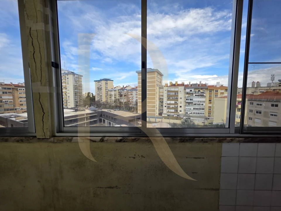 Apartamento T2 para Venda em Benfica Foto 5