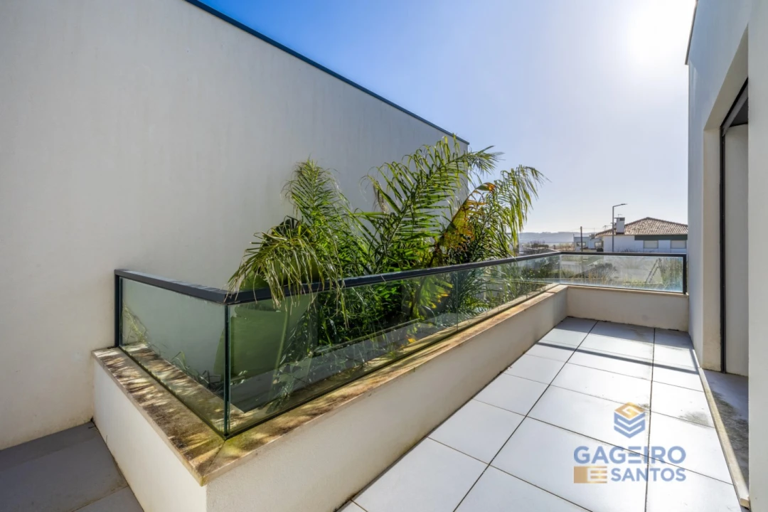 Moradia T4 para Venda em Tornada e Salir do Porto Foto 43