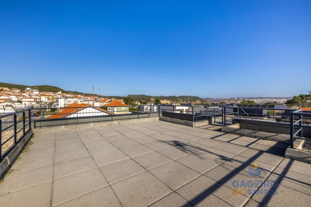 Moradia T4 para Venda em Tornada e Salir do Porto Foto 48