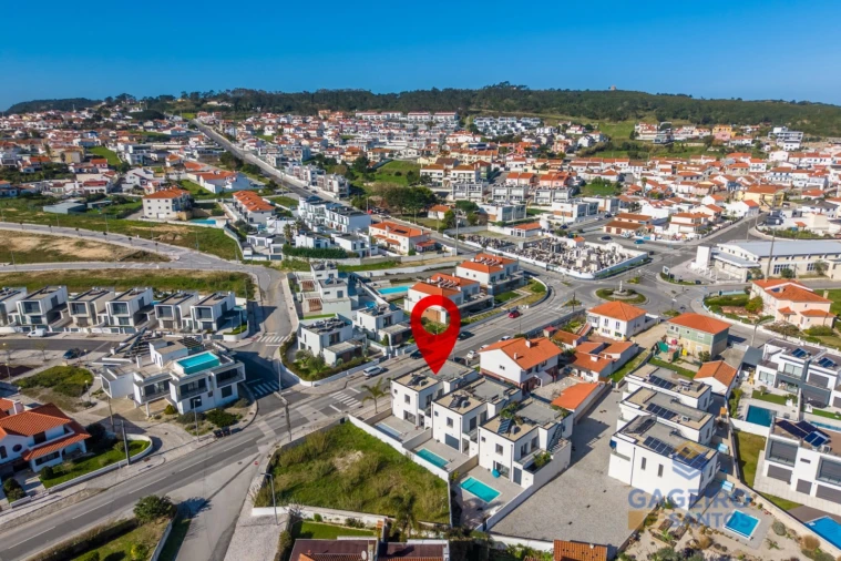 Moradia T4 para Venda em Tornada e Salir do Porto Foto 61