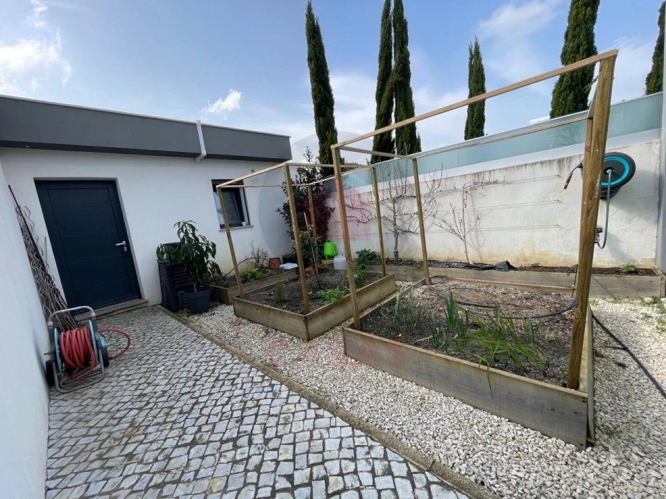 Moradia T3 para Venda em Foz do Arelho Foto 34