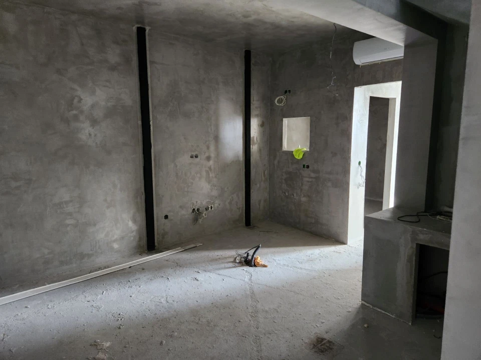 Prédio para Venda em Cidade da Maia Foto 6