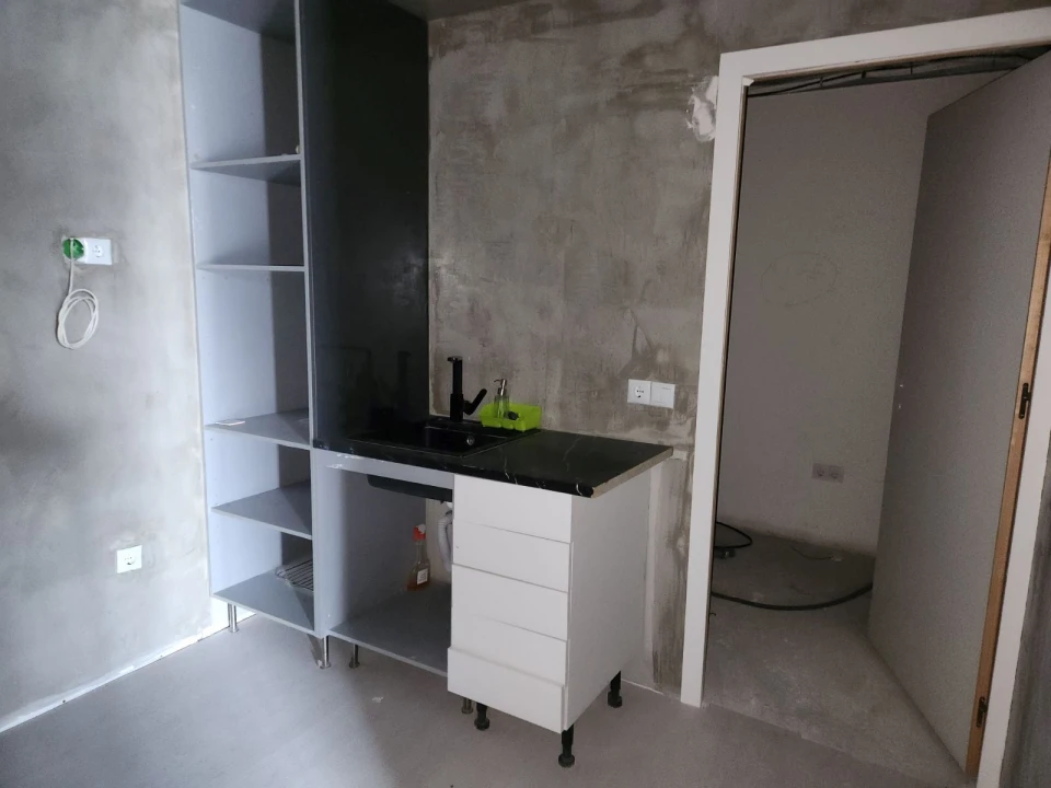 Prédio para Venda em Cidade da Maia Foto 7