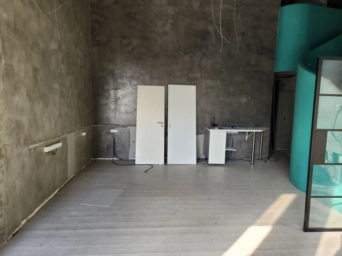 Prédio para Venda em Cidade da Maia Foto 3