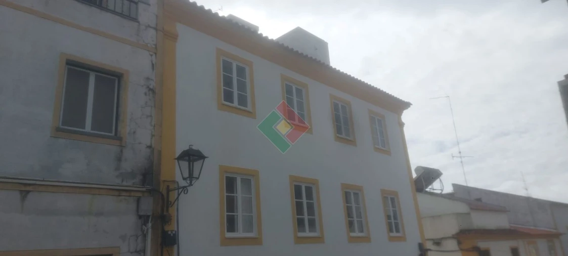 Moradia T7 para Venda em Sé e São Lourenço Foto 6