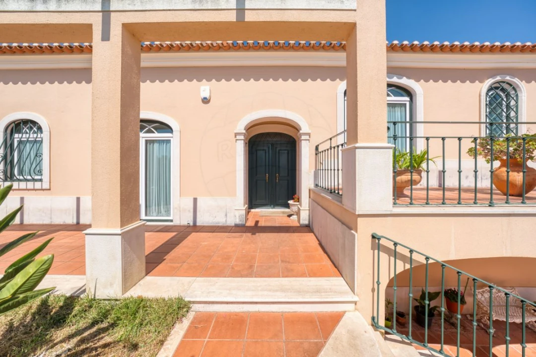 Moradia T5 para Venda em Azambuja Foto 4