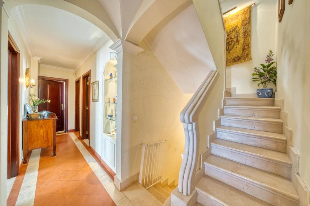 Moradia T5 para Venda em Azambuja Foto 40