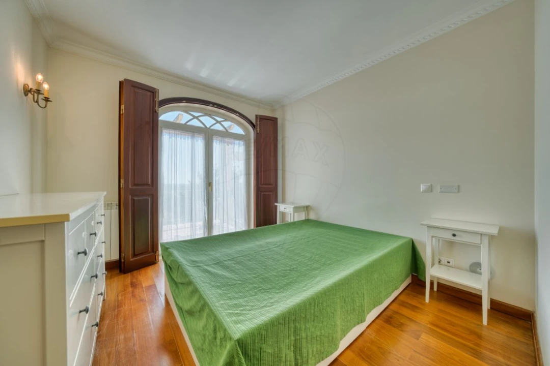 Moradia T5 para Venda em Azambuja Foto 34