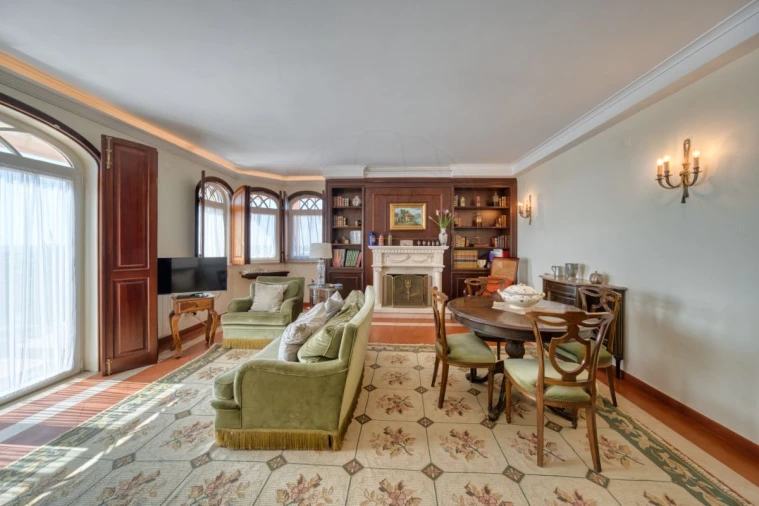 Moradia T5 para Venda em Azambuja Foto 14