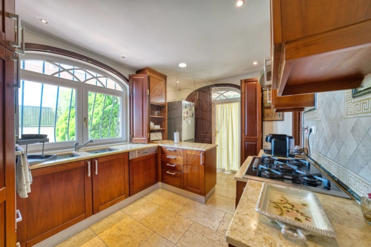 Moradia T5 para Venda em Azambuja Foto 20