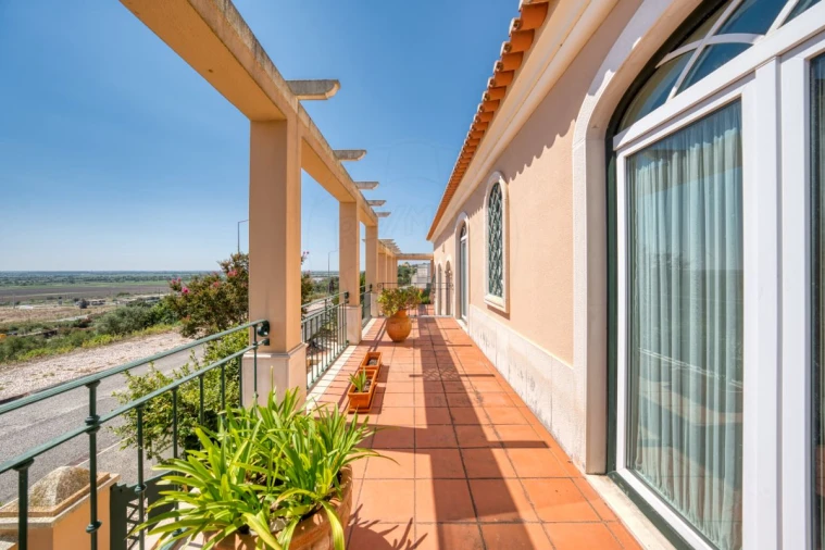 Moradia T5 para Venda em Azambuja Foto 39