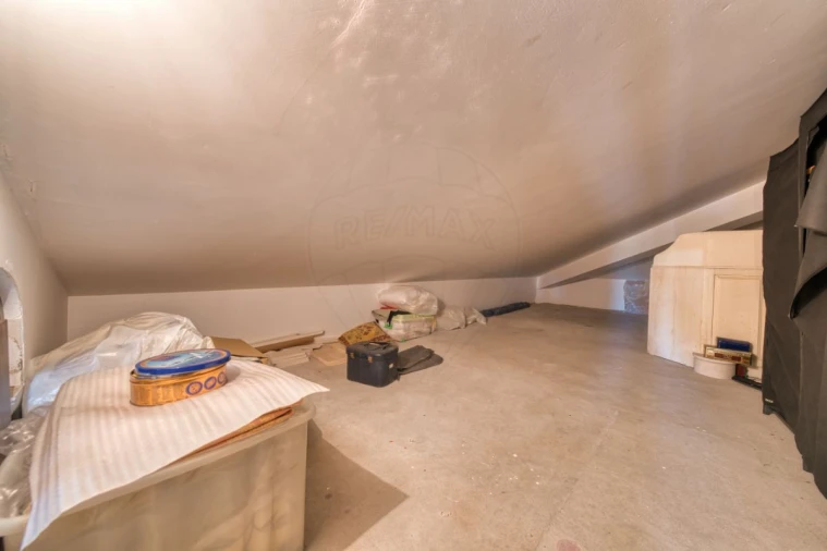 Moradia T5 para Venda em Azambuja Foto 41