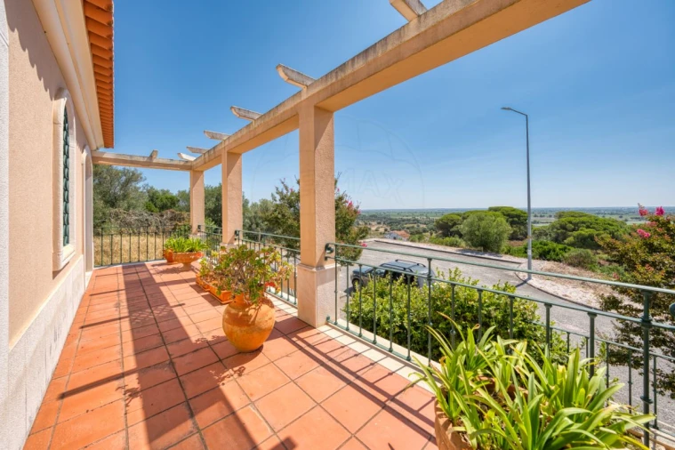 Moradia T5 para Venda em Azambuja Foto 38