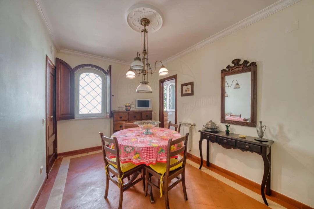 Moradia T5 para Venda em Azambuja Foto 16