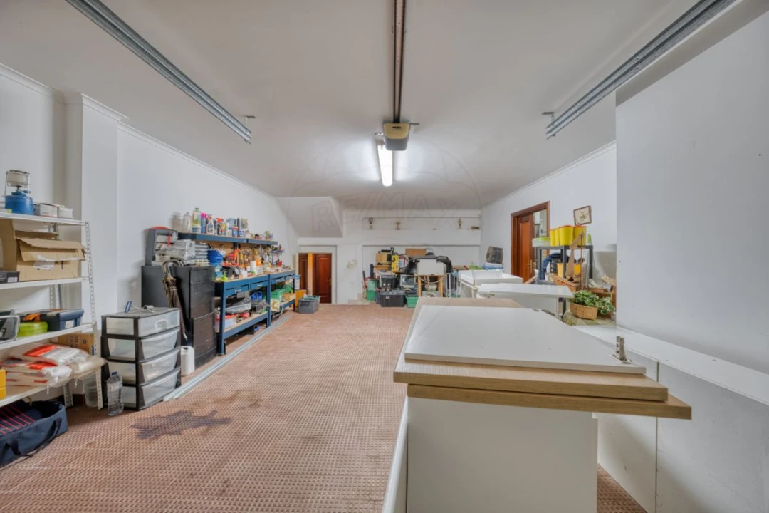 Moradia T5 para Venda em Azambuja Foto 49