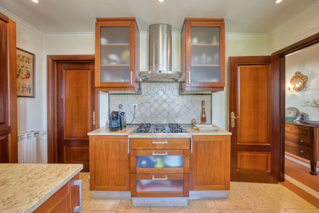 Moradia T5 para Venda em Azambuja Foto 21