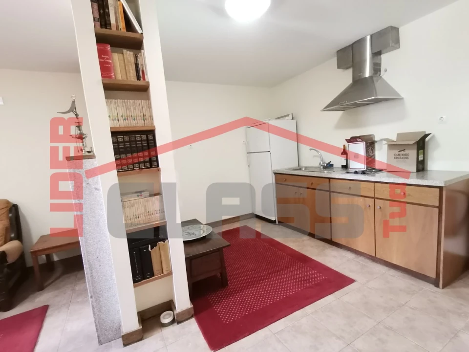 Moradia T5 para Venda em Frechas Foto 31