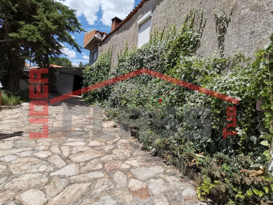 Moradia T5 para Venda em Frechas Foto 51