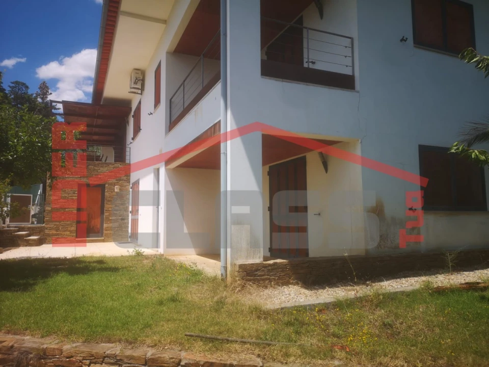 Moradia T5 para Venda em Frechas Foto 58