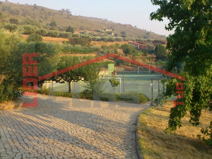 Moradia T5 para Venda em Frechas Foto 5